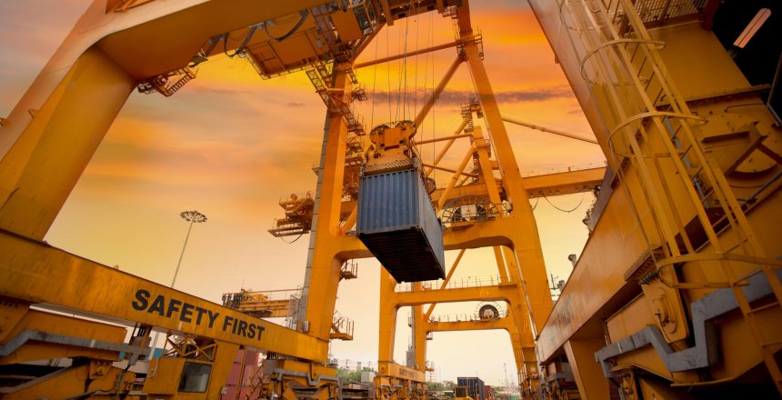 container operation in port series